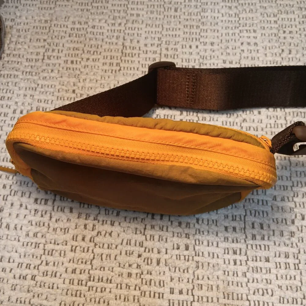 Lululemon Everywhere Belt Bag nylon color block waist belt fanny pack sports bag - Picture 3 of 15